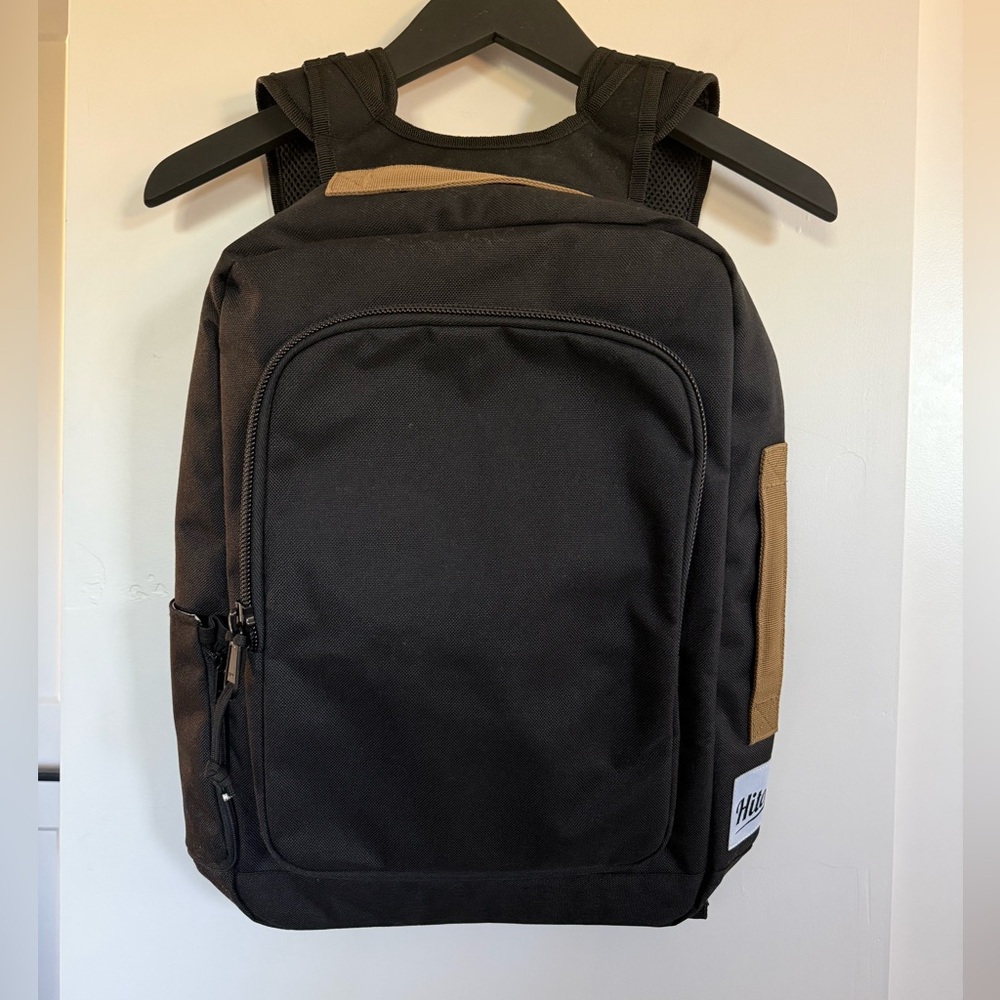NWT Hito Pak The Midtown Pak Backpack